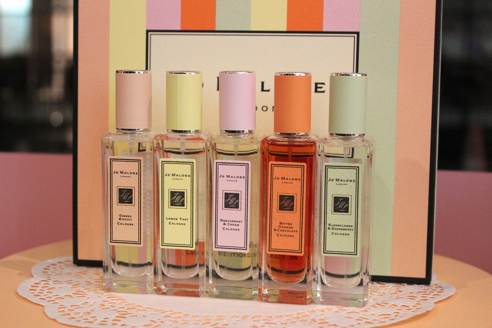 Jo malone купить оригинал. Джо Малон. Джо Малон магазины. Jo Malone Orange Bitters диффузор. Jo Malone Ginger Biscuit.