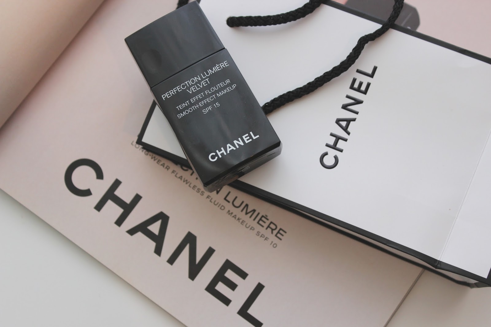 chanel perfection lumiere velvet smooth effect